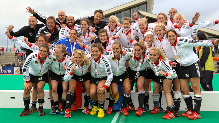 伊朗前锋塔雷米欧冠赛场攻破皇马大门！成为第二位攻...